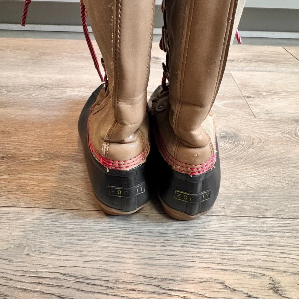 Esprit Belinda Tan Knit Cuff Duck Boots Red Laces Winter Warm‎ Size 7.5